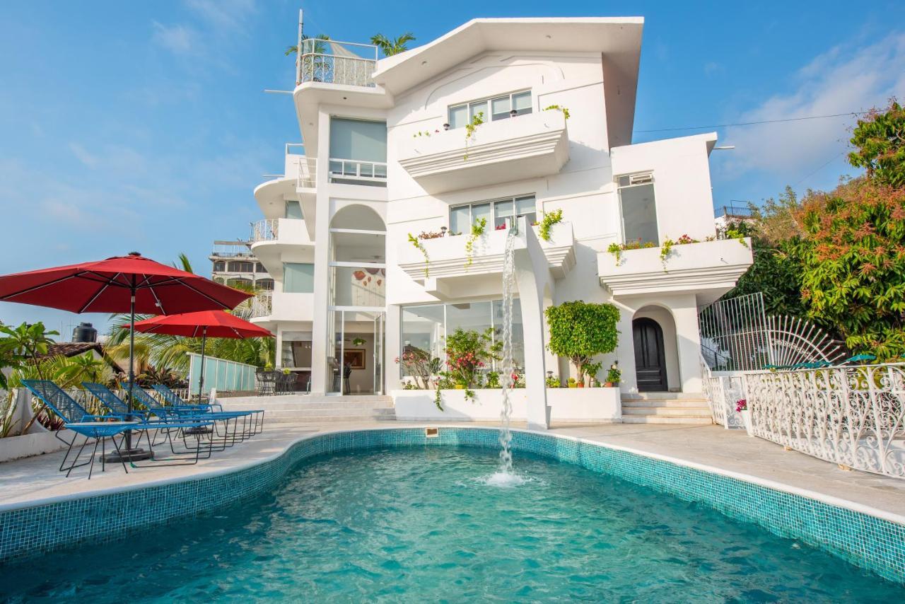 La Casa Blanca Aparthotel Puerto Vallarta Bagian luar foto