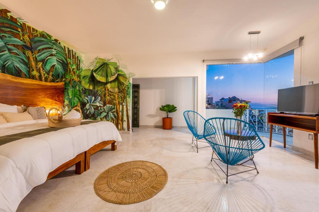 La Casa Blanca Aparthotel Puerto Vallarta Bagian luar foto