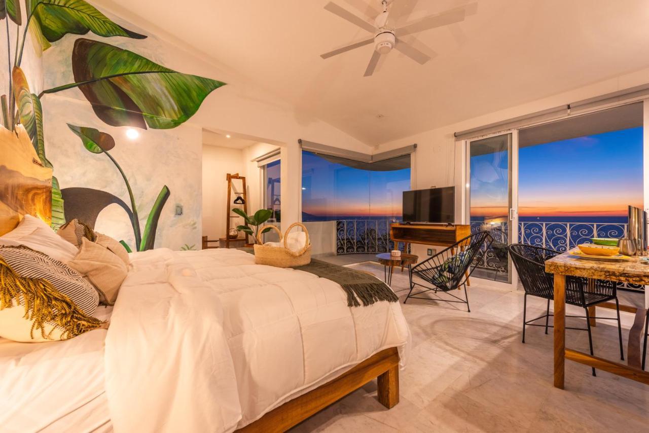 La Casa Blanca Aparthotel Puerto Vallarta Bagian luar foto