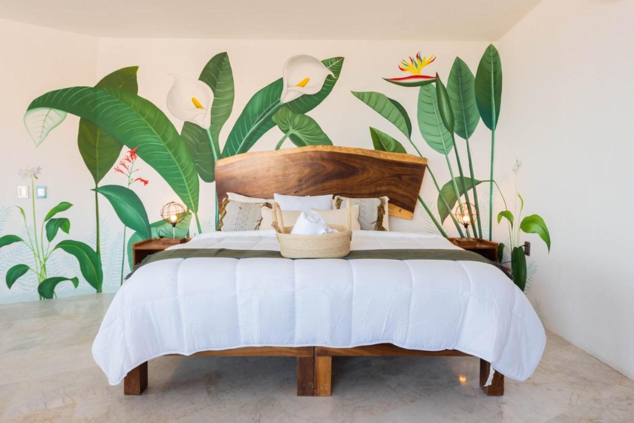La Casa Blanca Aparthotel Puerto Vallarta Bagian luar foto